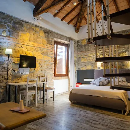 Naumanni Bed & Breakfast