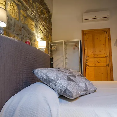 Bed & Breakfast Naumanni 3*