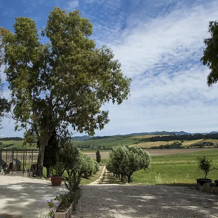 Bed & Breakfast Naumanni 3*